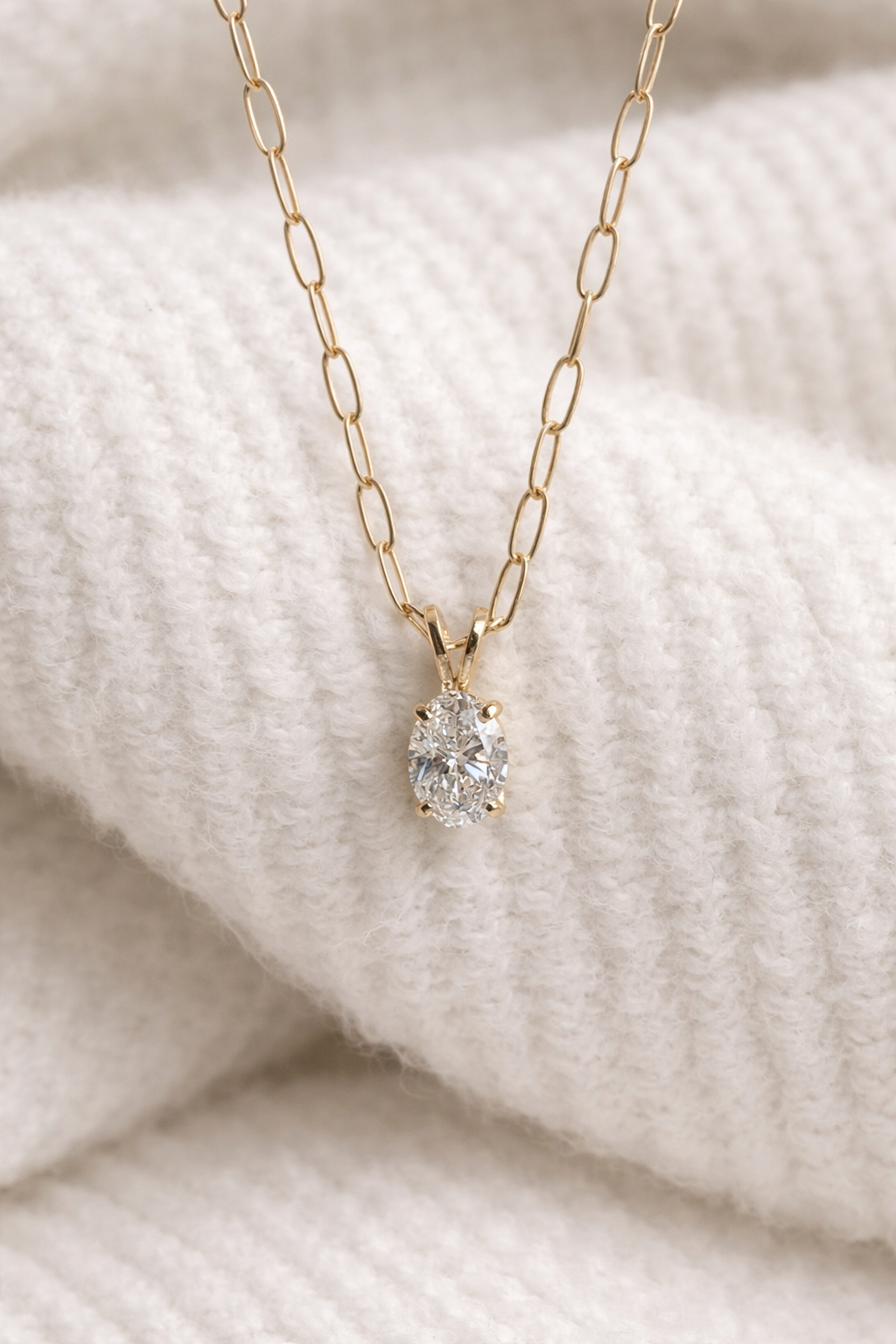 The Everyday Solitaire - Paperclip Oval