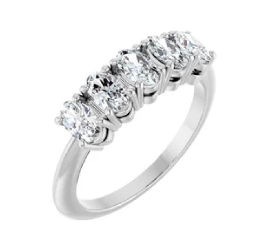 Lab Diamond 5 Stone Oval Cut Band ( F-G  SI1-VS )